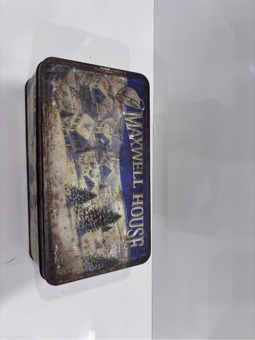 Vintage Blue and Beige Decorative Tin